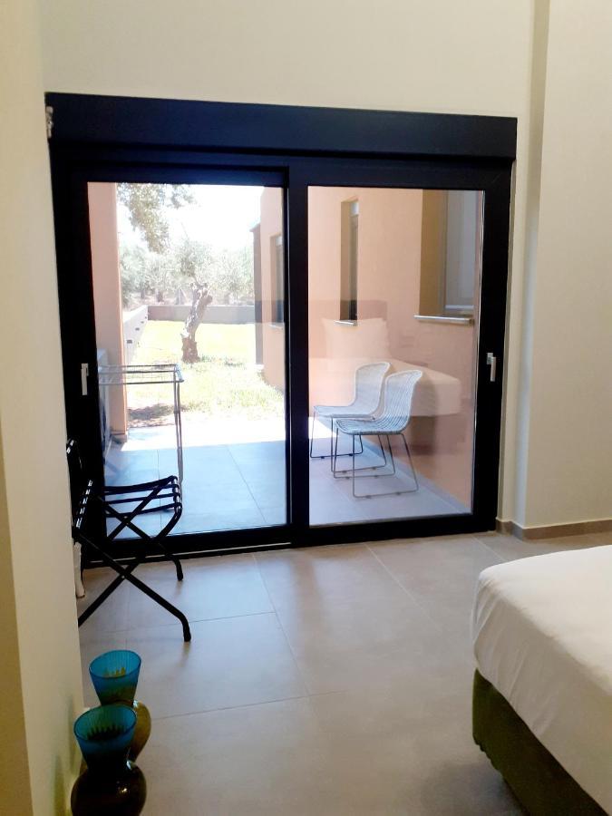 The Zen Point Detox Suites Marathopoli Ngoại thất bức ảnh